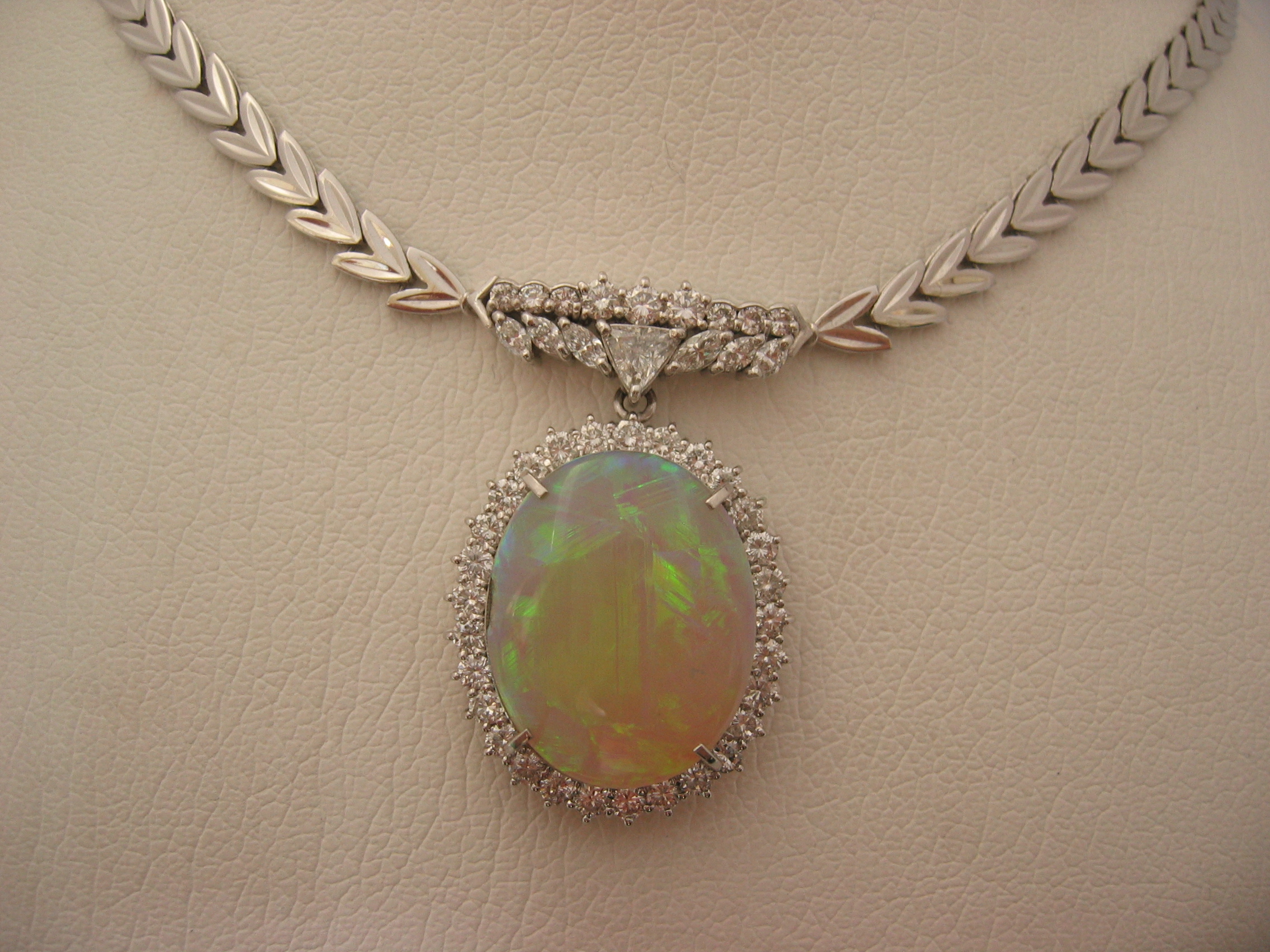 pendant necklace opal PT Product Image 1
