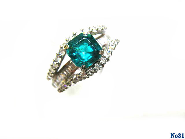 ring emerald PT