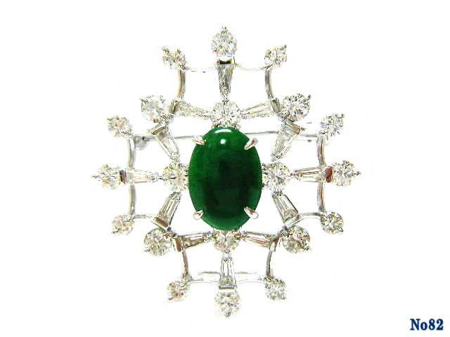 brooch/pendant jade P/K14