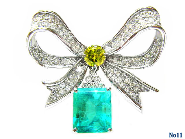 brooch/pendant emerald P/K14