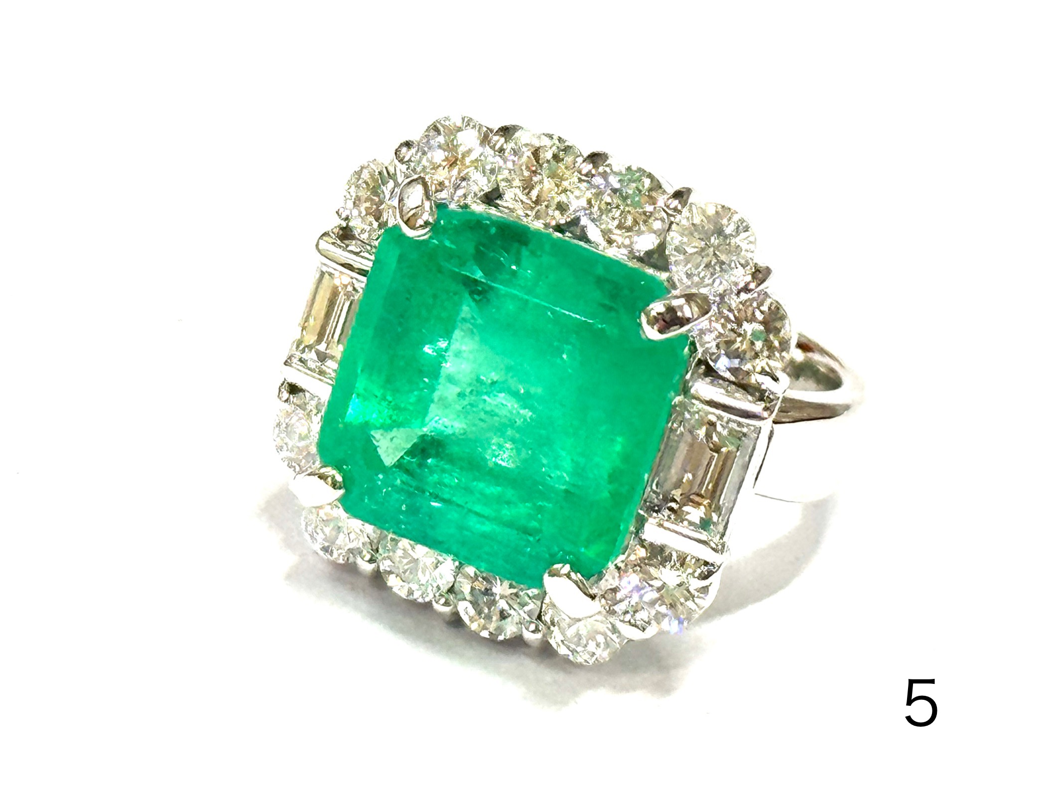ring emerald PT