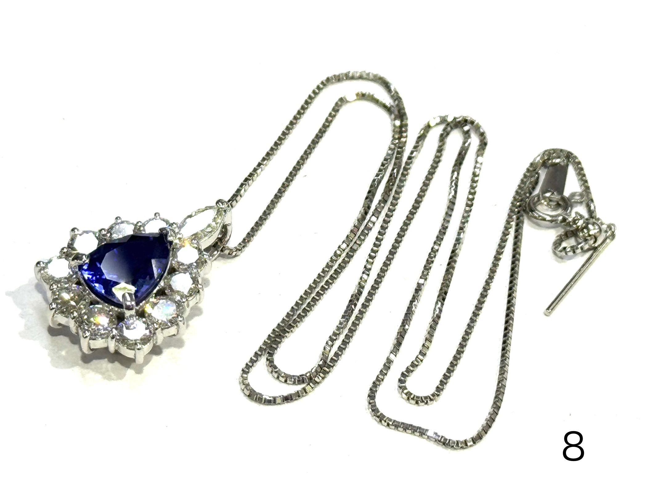 ペンダントネック タンザナイト PT